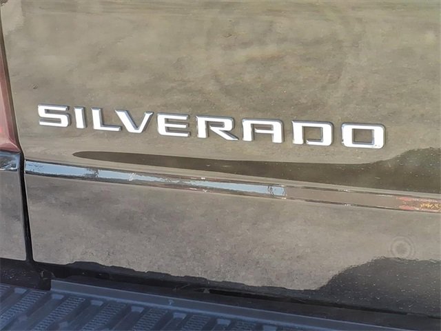 Used 2020 Chevrolet Silverado 1500 LT Trail Boss image 7