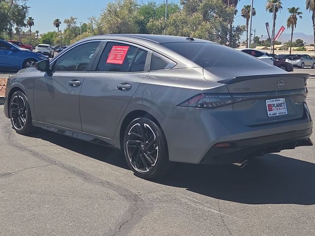 Certified 2026 Nissan Sentra SR w/ Floor Mat Package FWD image 9