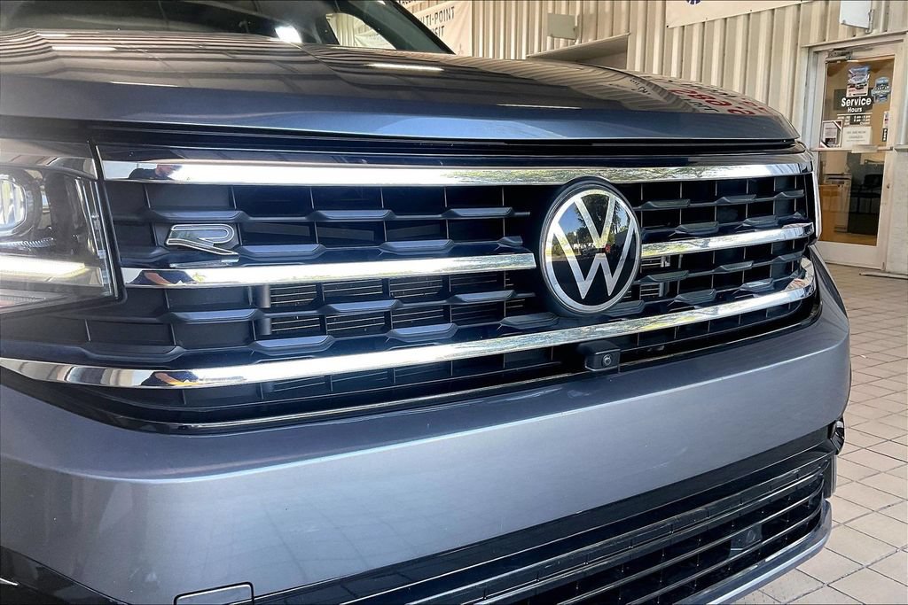 Used 2023 Volkswagen Atlas SEL Premium AWD/4WD image 28