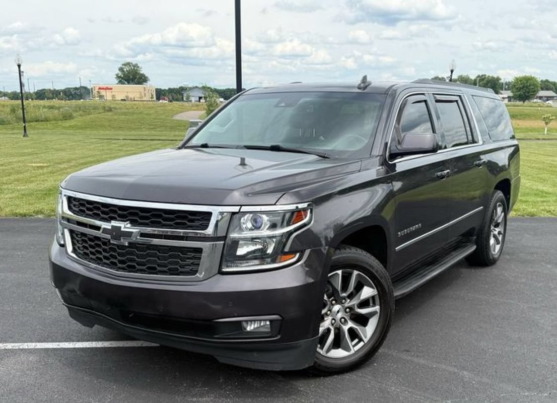 Used 2016 Chevrolet Suburban LT w/ Luxury Package AWD/4WD image 1