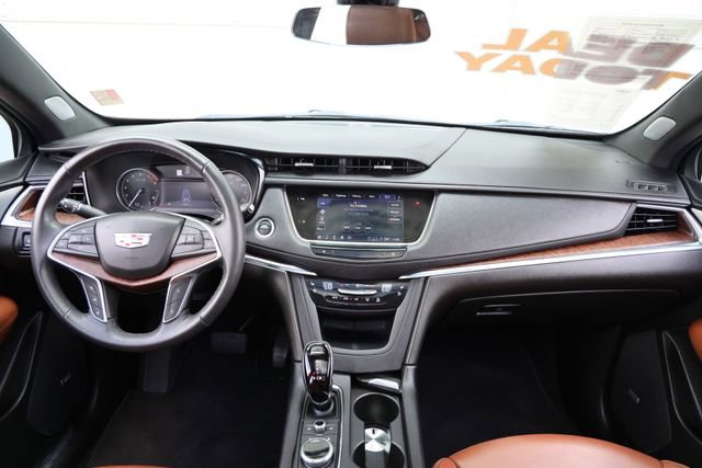 Certified 2024 Cadillac XT5 Premium Luxury FWD image 27