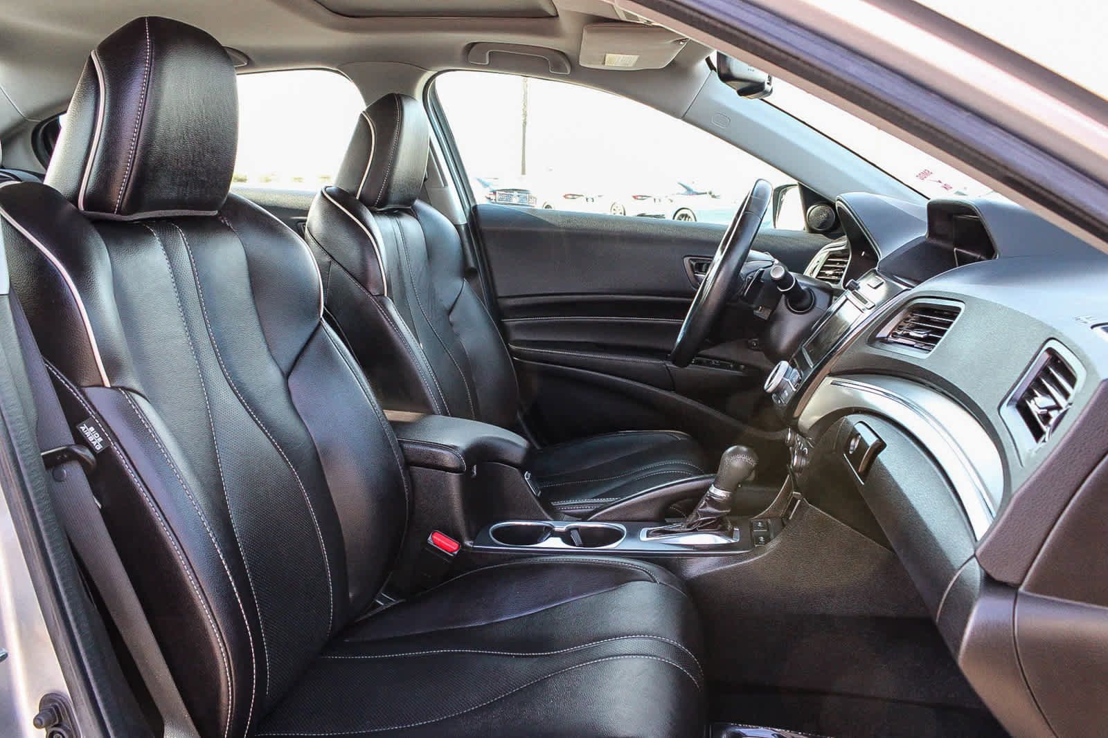 Used 2020 Acura ILX w/ Premium Package image 15