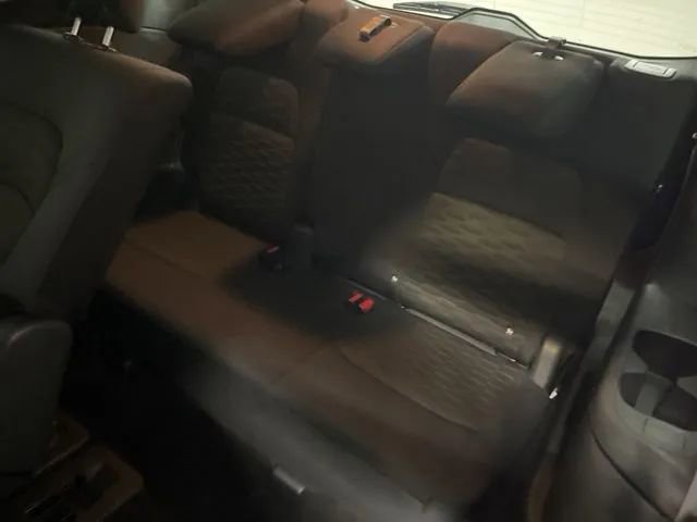 Used 2025 Nissan Pathfinder SV image 13