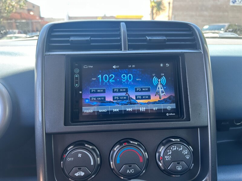 Used 2005 Honda Element EX image 19