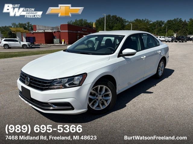 Used 2018 Volkswagen Passat 2.0T S w/ Driver Assistance Package FWD image 1