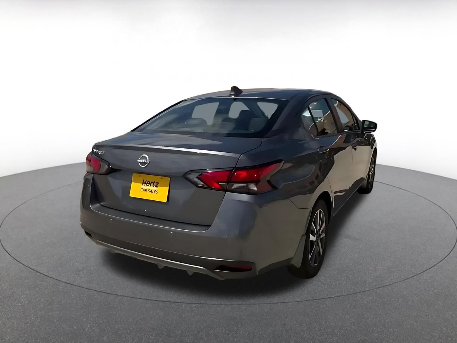 Used 2025 Nissan Versa SV w/ Trunk Package FWD image 15