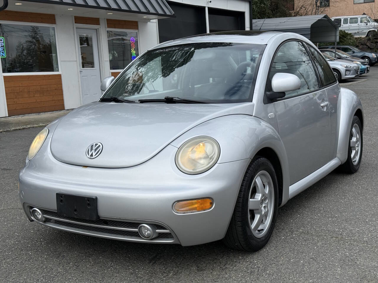 Used 2000 Volkswagen Beetle GLS image 1