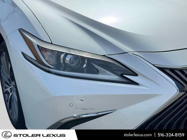 Used 2019 Lexus ES 350 w/ Premium Package image 4