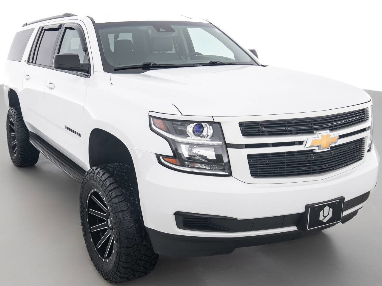 Used 2018 Chevrolet Suburban LT w/ RST Edition