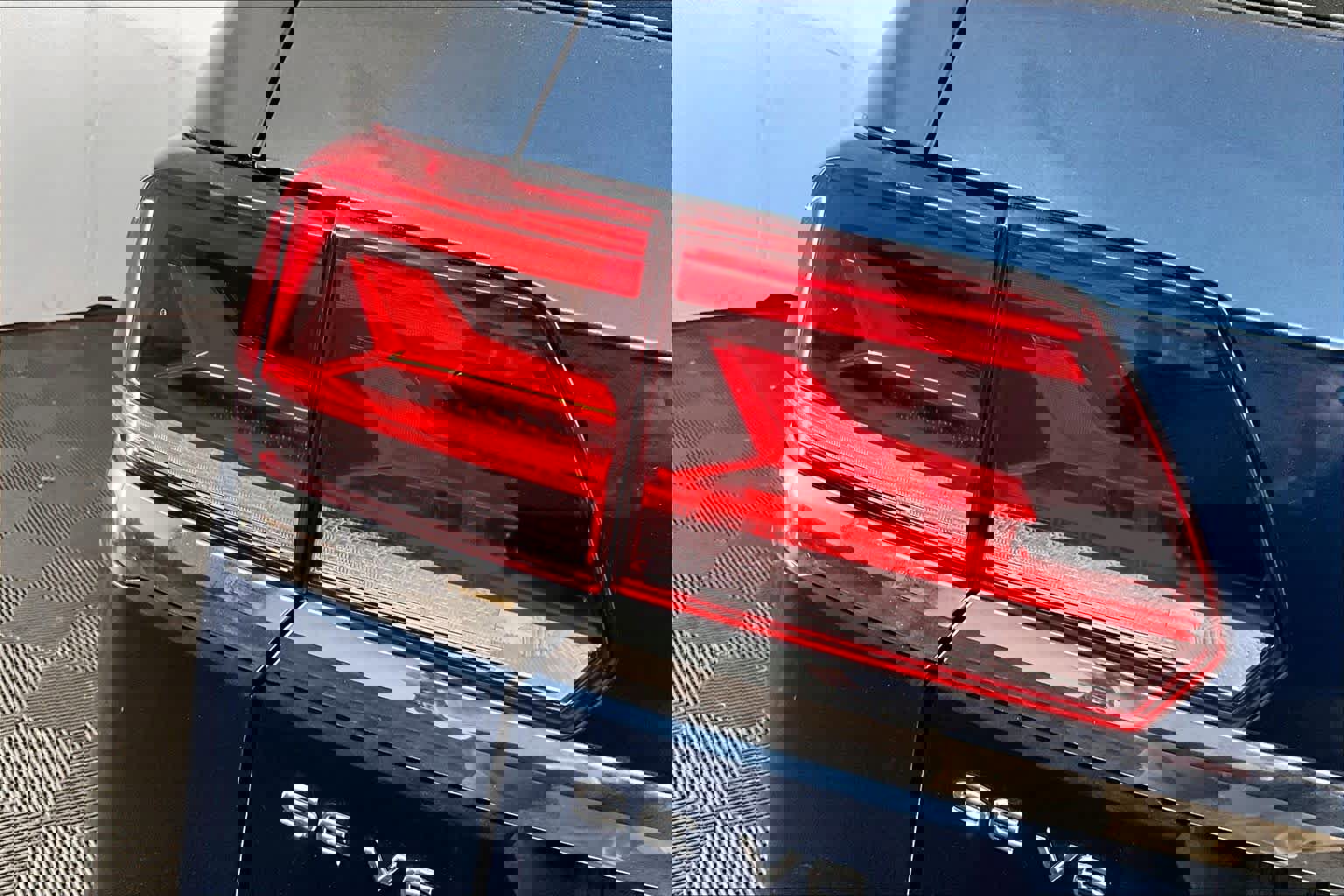 Used 2022 Volkswagen Atlas SE image 27