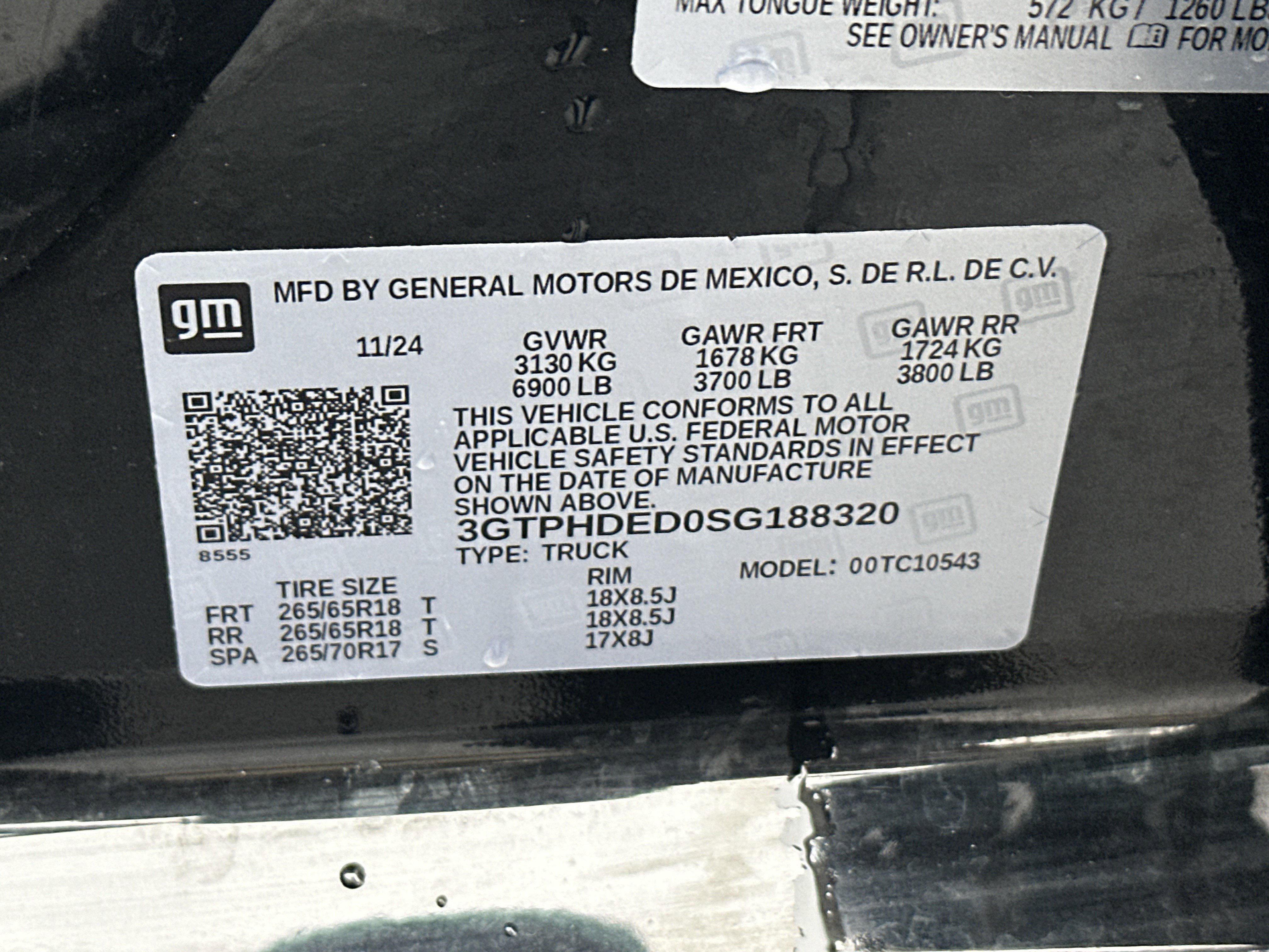 Certified 2025 GMC Sierra 1500 SLT image 32
