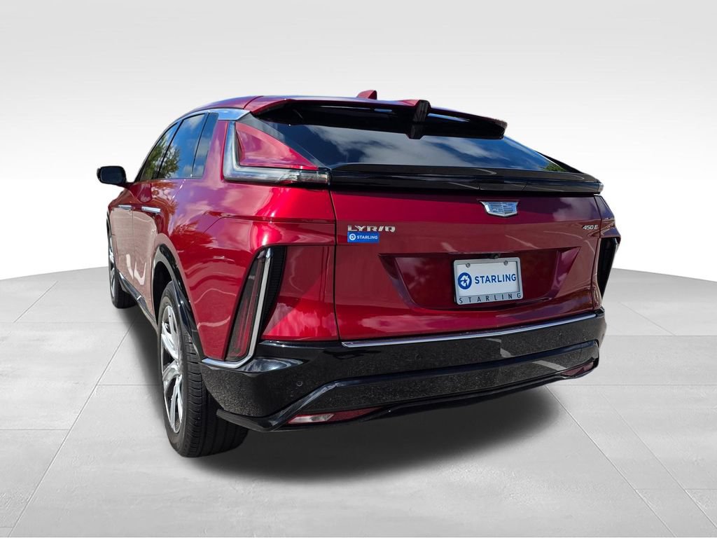 Certified 2024 Cadillac Lyriq Tech RWD image 7
