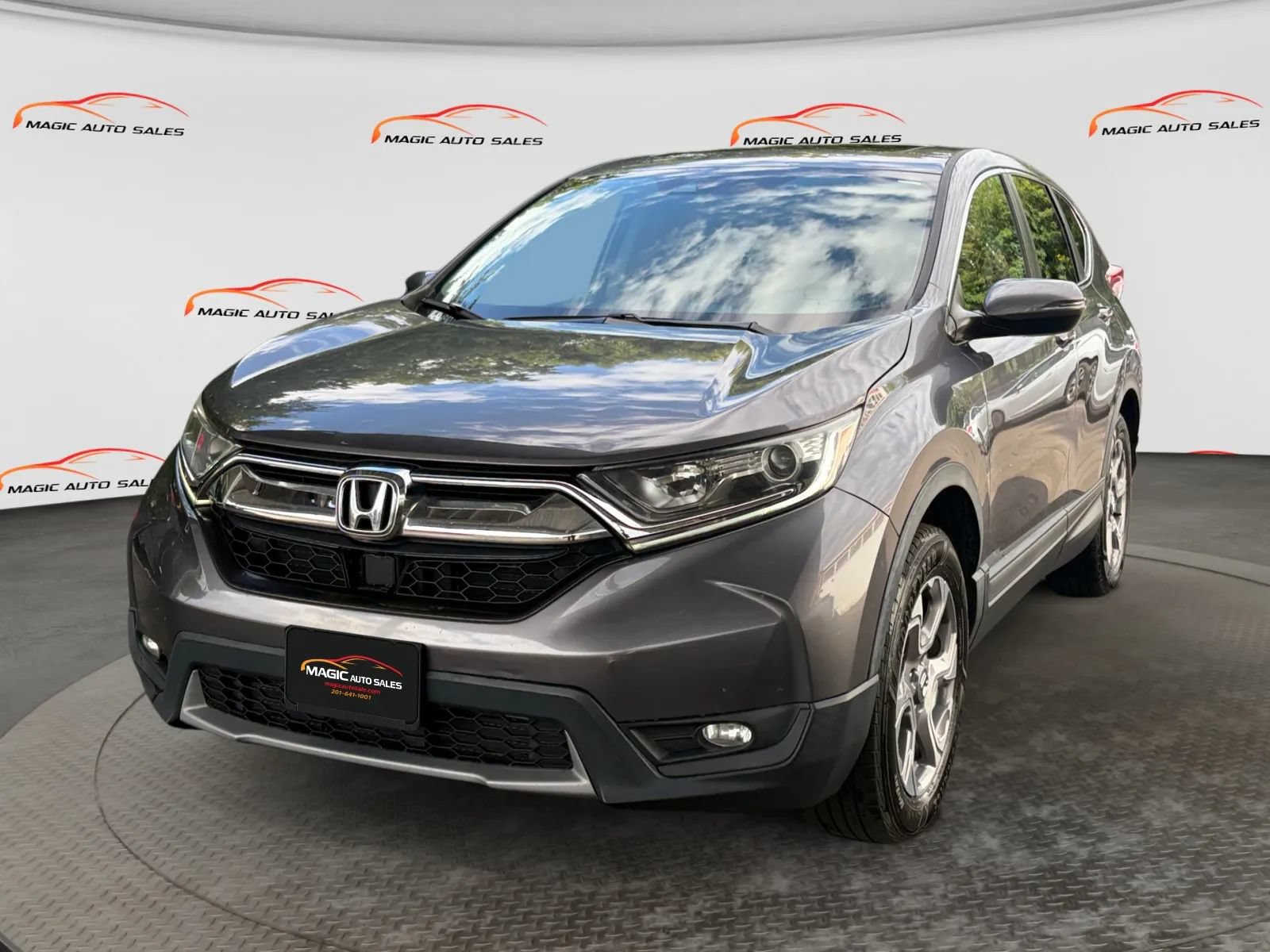 Used 2019 Honda CR-V EX image 1