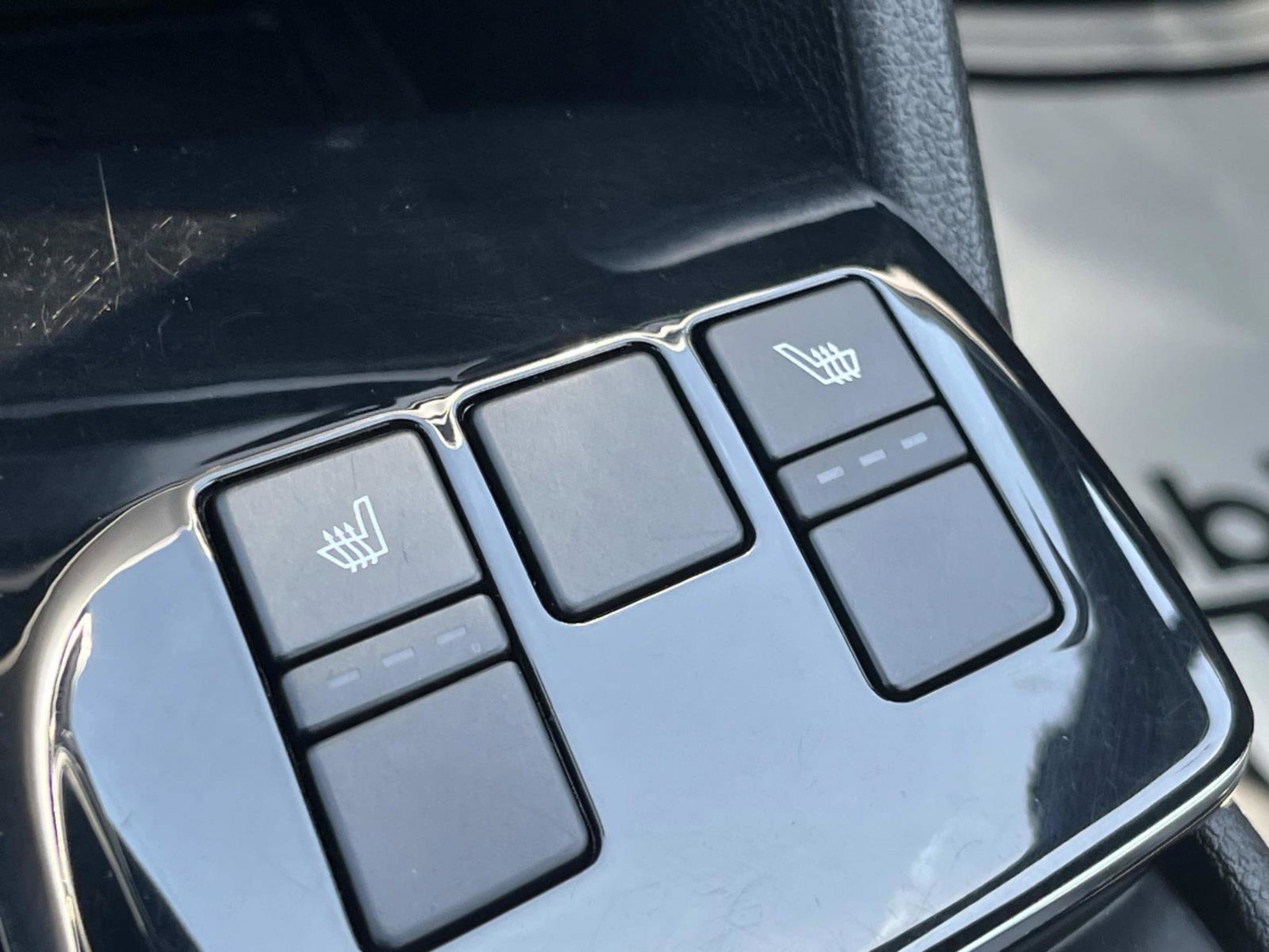 Used 2023 Kia Sportage X-Line w/ X-Line Premium Package image 35