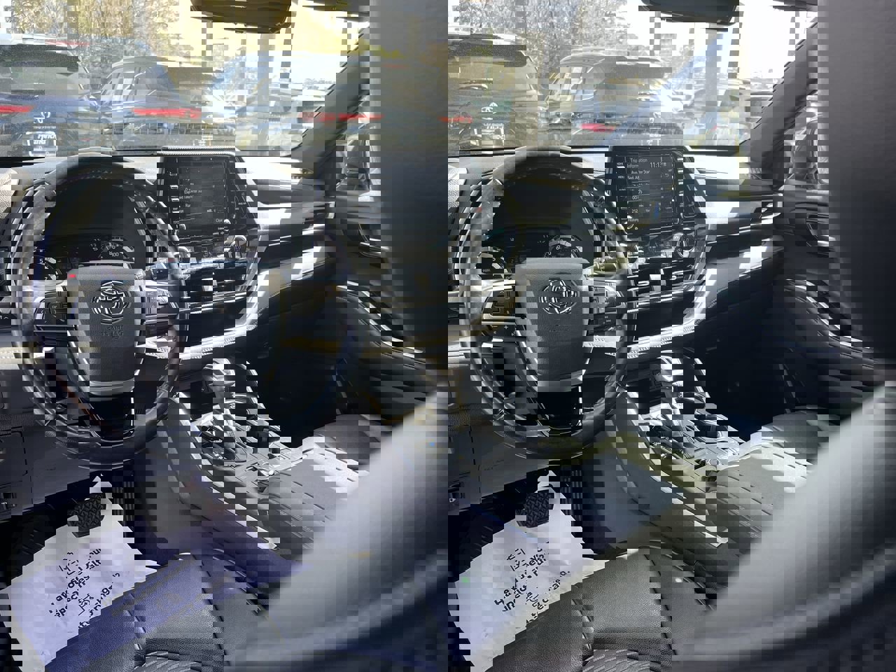 Used 2022 Toyota Highlander XSE image 30