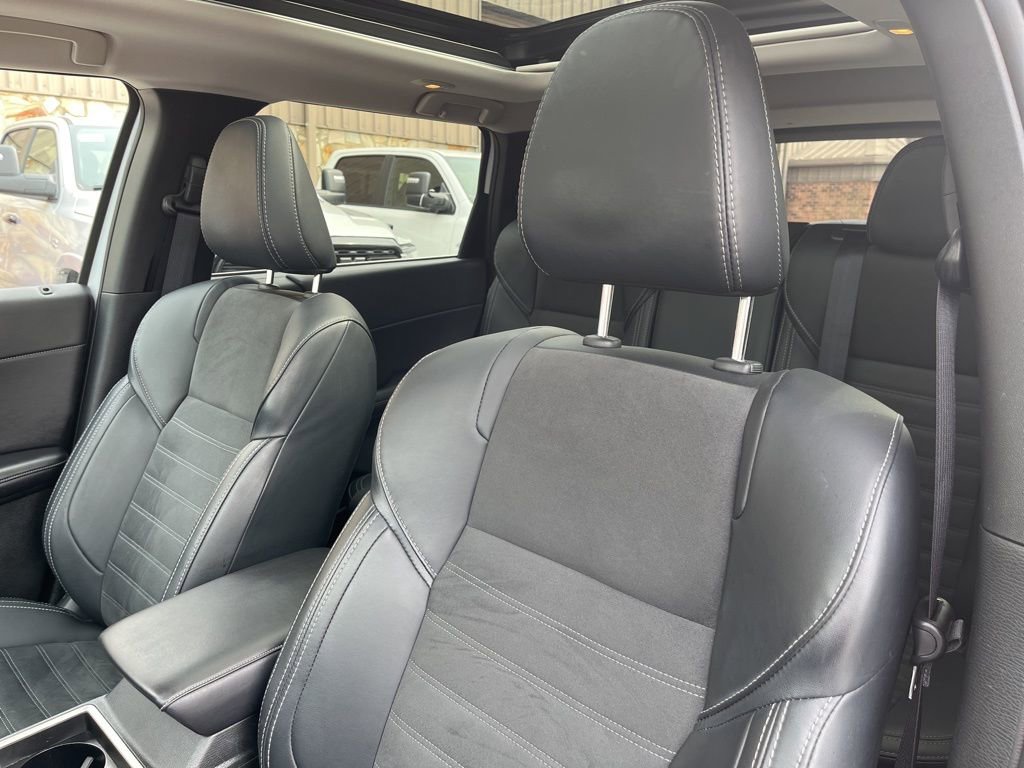 Used 2024 Mitsubishi Outlander Ralliart AWD/4WD image 25