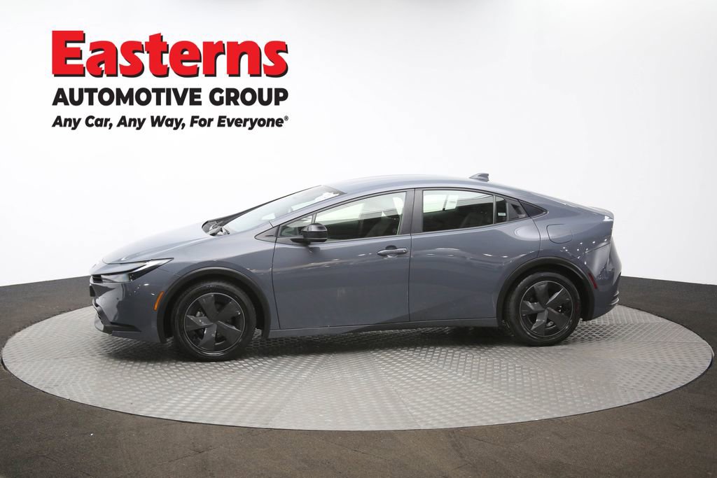 Used 2024 Toyota Prius LE image 57