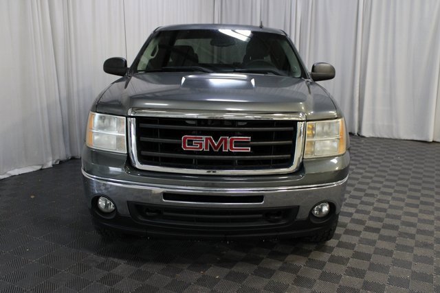Used 2011 GMC Sierra 1500 SLE w/ Power Tech Package image 2