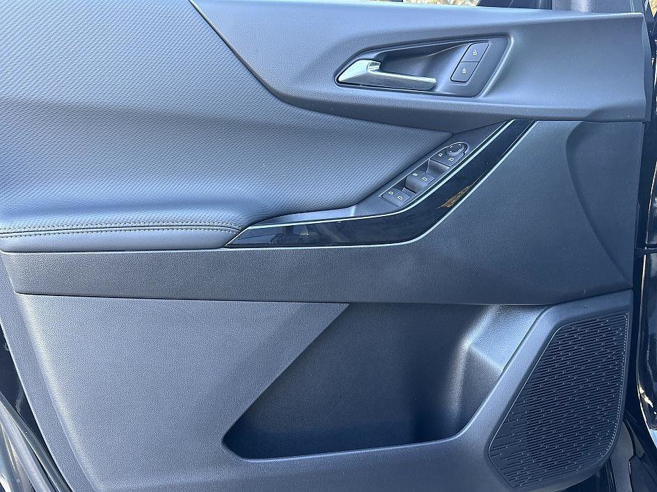 New 2026 Chevrolet Equinox LT image 13