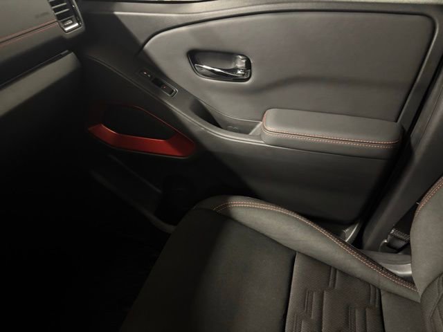 Used 2024 Nissan Frontier PRO-4X w/ Off-Road Protection Package image 15