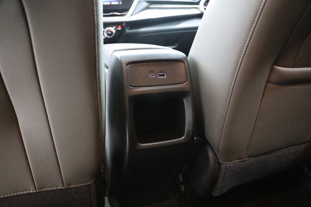 Used 2025 Chevrolet Trax ACTIV w/ Sunroof Package FWD image 30
