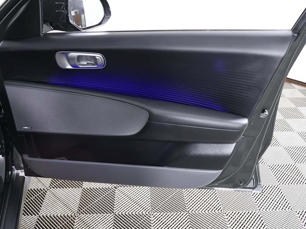 Used 2024 Hyundai Ioniq 6 Limited RWD image 28