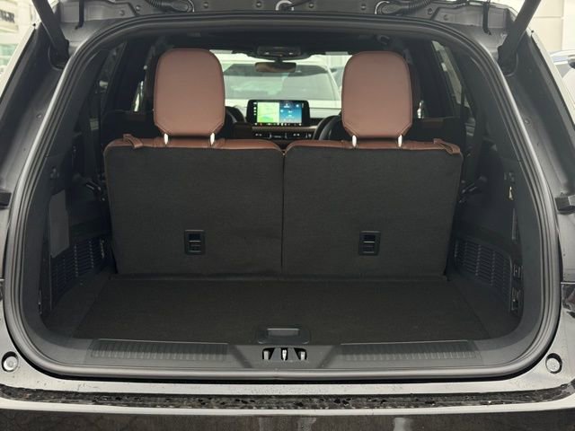 New 2026 Lincoln Aviator Reserve image 9