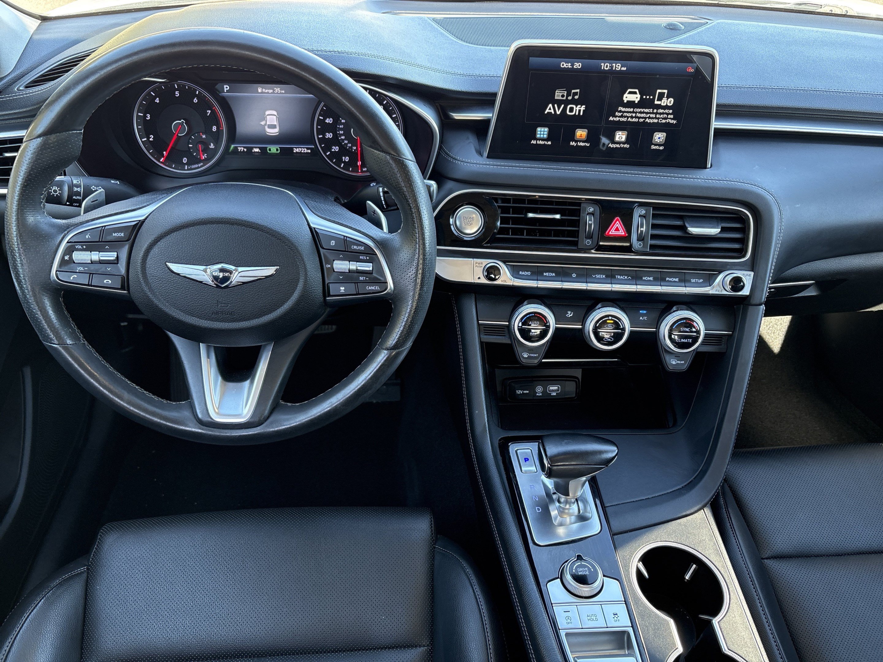 Used 2020 Genesis G70 2.0T RWD image 9