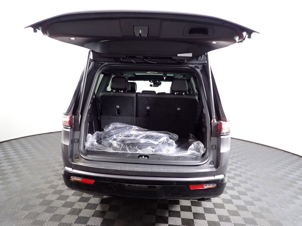 New 2026 Jeep Grand Wagoneer 4WD w/ Quick Order Packge 29V Upland image 16