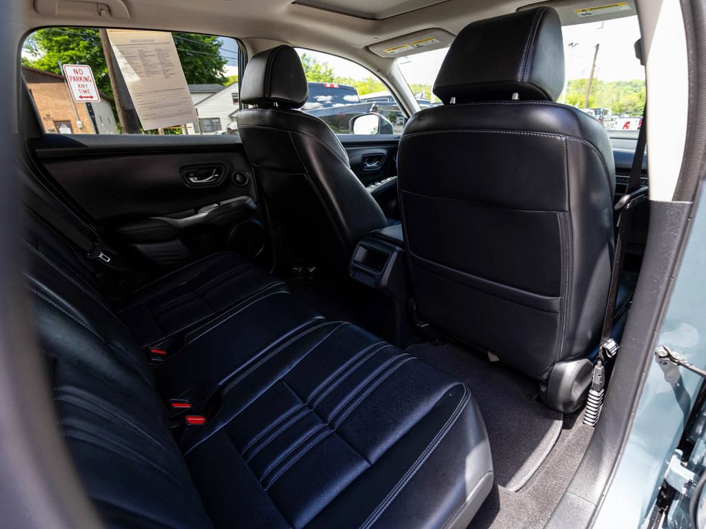 Used 2024 Honda HR-V EX-L image 30