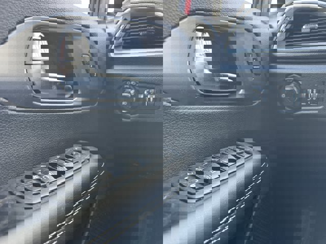 New 2026 Chrysler Pacifica Select image 32