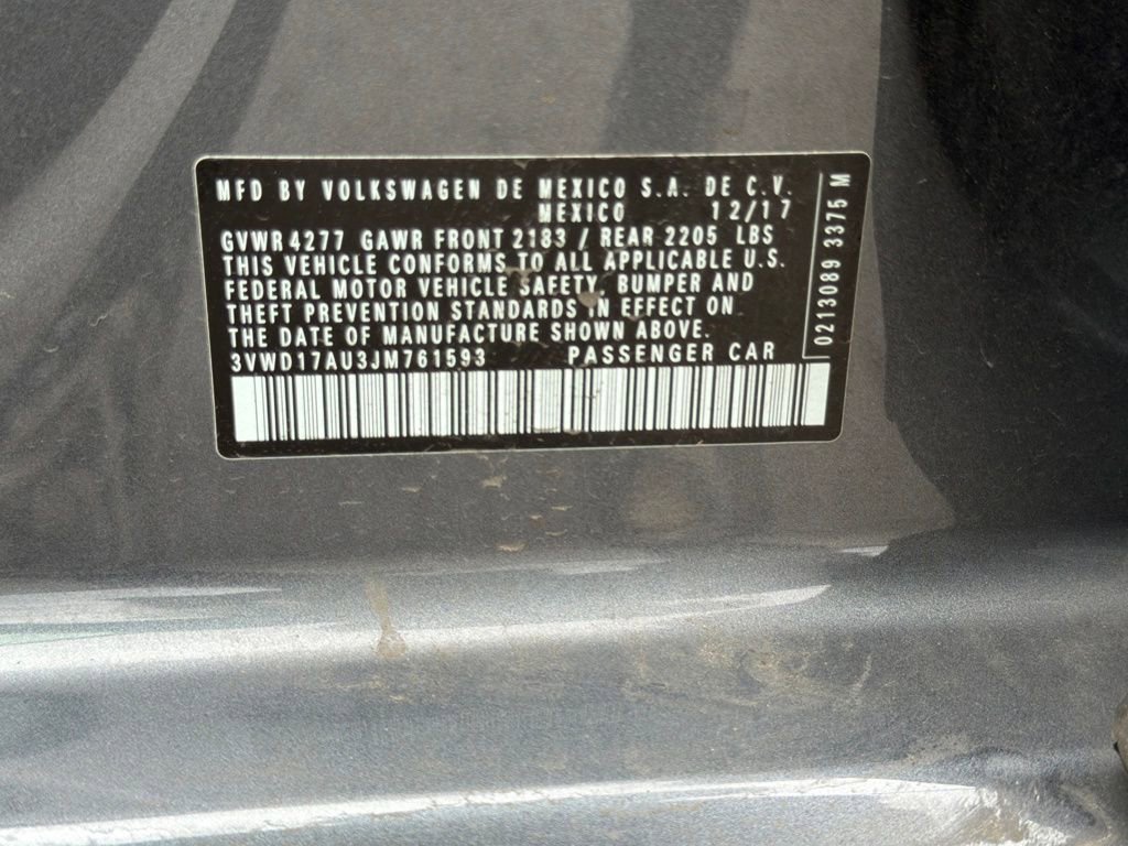 Used 2018 Volkswagen Golf SE image 30