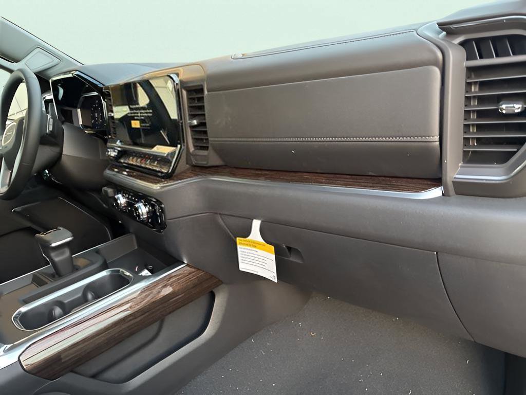 New 2026 GMC Sierra 1500 Elevation image 16