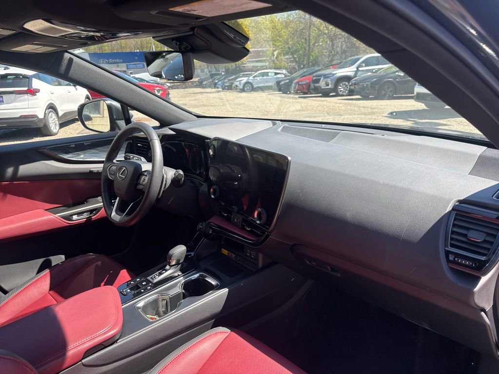 Used 2023 Lexus NX 350 AWD image 16