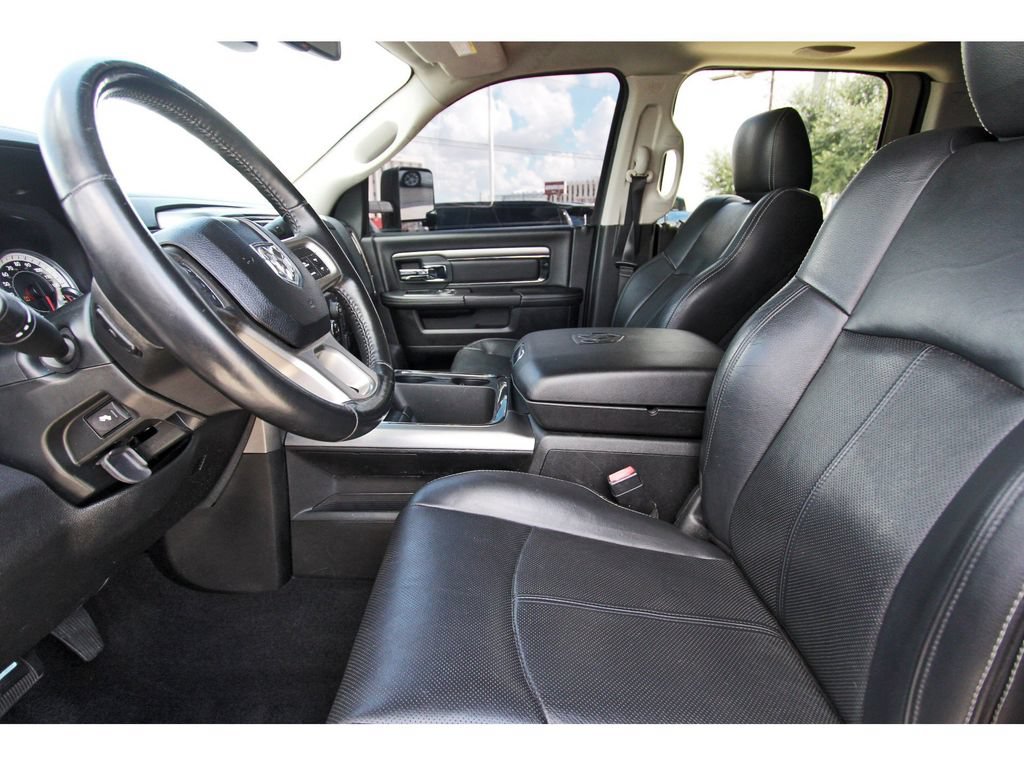 Used 2018 RAM 2500 Laramie w/ Sport Appearance Group AWD/4WD image 6