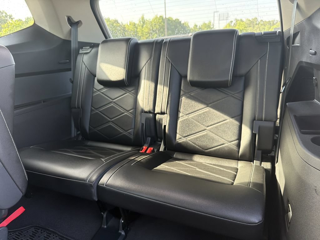 Used 2024 Volkswagen Atlas SE FWD image 14