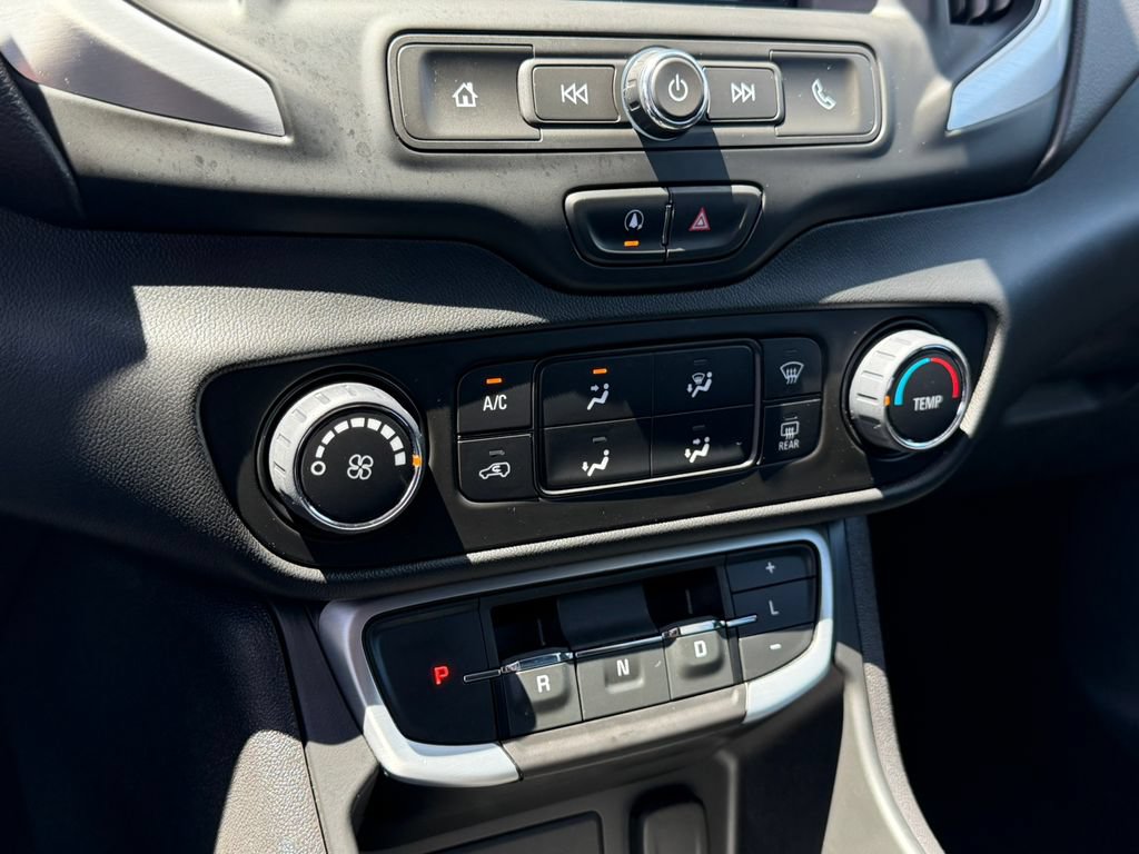 Certified 2023 GMC Terrain SLE w/ Elevation Edition FWD image 38