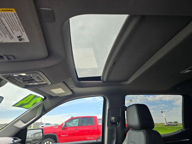 Used 2024 GMC Sierra 1500 Denali w/ Denali Reserve Package AWD/4WD image 35