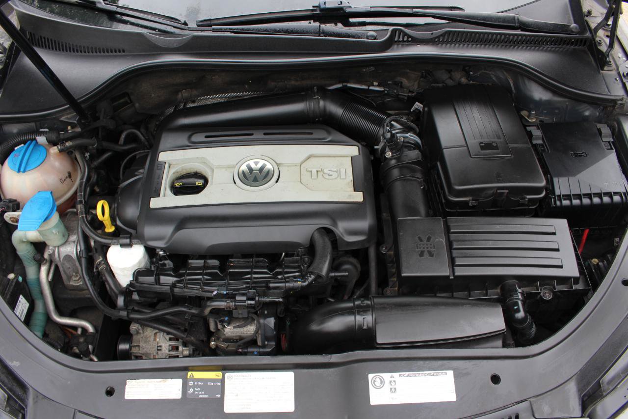 Used 2015 Volkswagen Eos Komfort FWD image 51