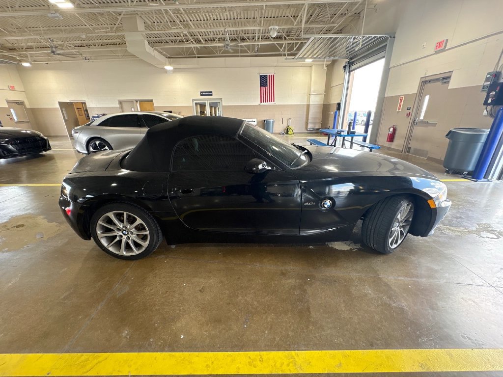 Used 2007 BMW Z4 3.0i RWD image 5