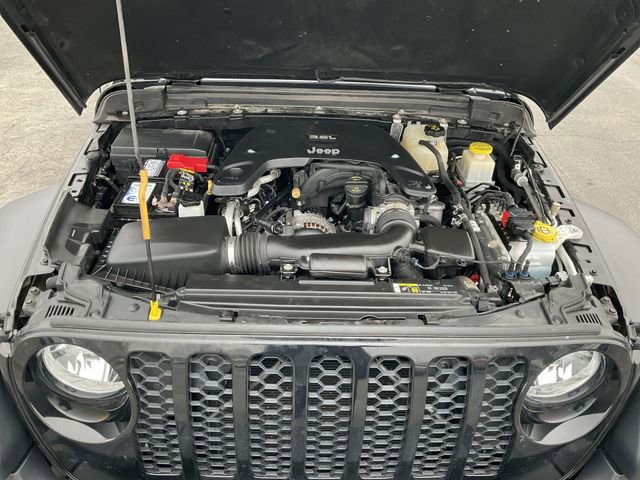 Used 2020 Jeep Gladiator Sport w/ Quick Order Package 24S image 35