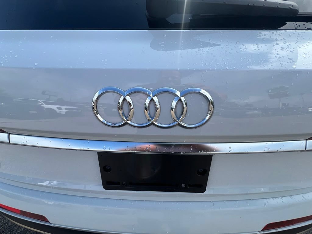 Used 2021 Audi Q7 2.0T Premium AWD/4WD image 33
