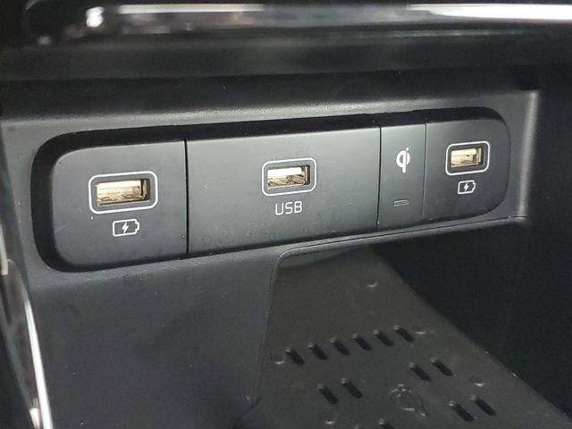 Certified 2021 Kia Sorento SX image 30