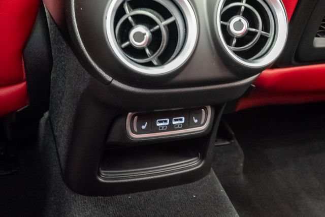 Used 2023 Alfa Romeo Stelvio Veloce AWD/4WD image 26