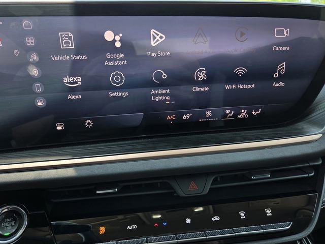 Used 2025 Buick Envision Sport Touring AWD/4WD image 11