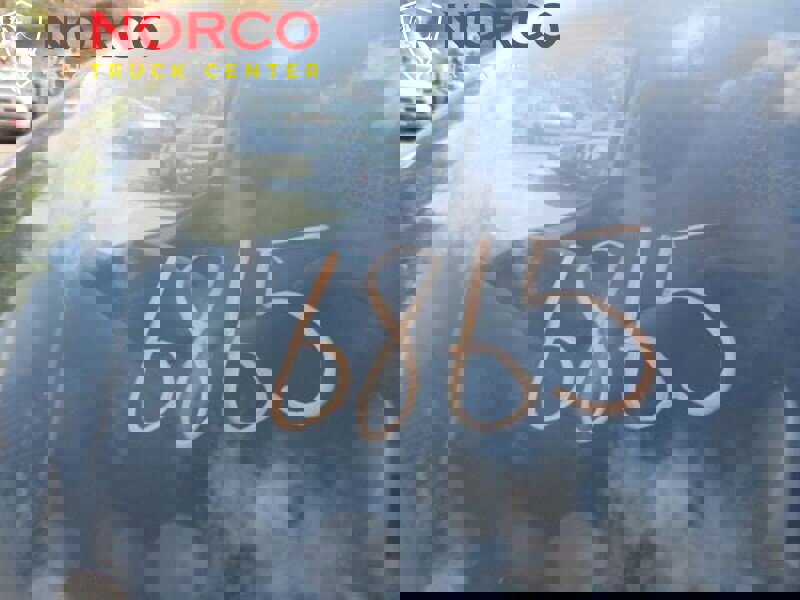 Used 2017 Nissan NV200 SV image 16