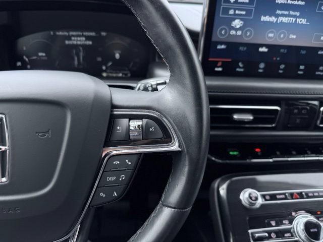 Used 2022 Lincoln Nautilus Reserve AWD/4WD image 32
