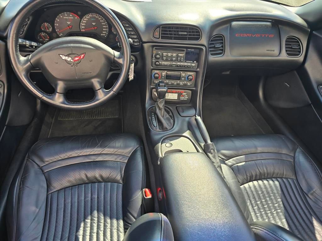Used 2001 Chevrolet Corvette Convertible w/ Preferred Equipment Group2 image 4