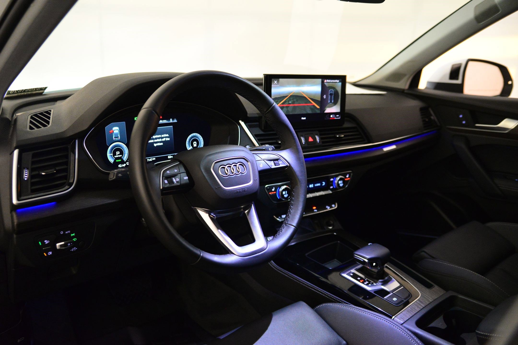 Certified 2025 Audi Q5 e Premium Plus w/ Premium Plus Package image 29