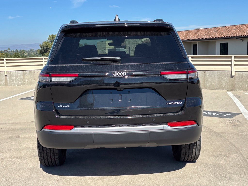 New 2027 Jeep Grand Cherokee Limited AWD/4WD image 4